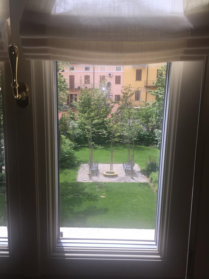 Palazzo Carasi Apartments Cremona Exterior photo